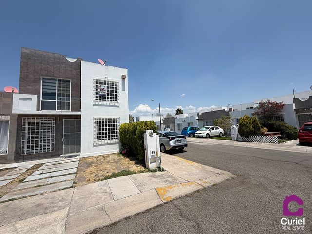 place photo 23