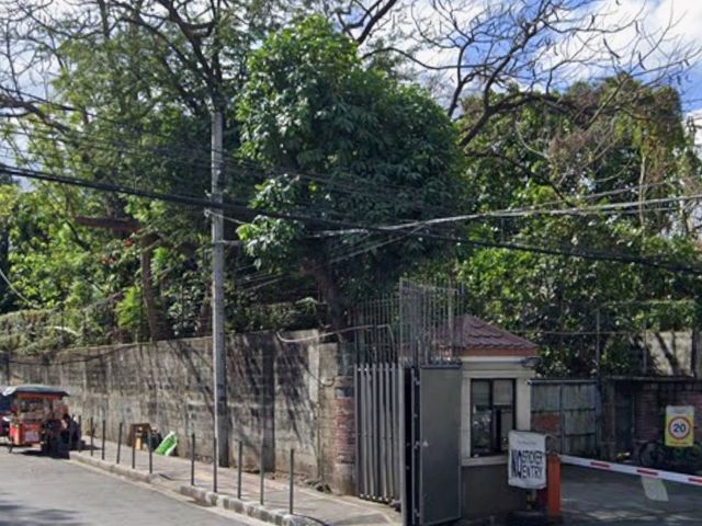 Lot in Numbered St. New Manila, QC For Sale
