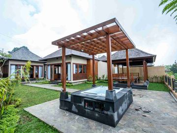 Munduk, BULELENG, Bali, Indonesia - Lemari pakaian bawaan