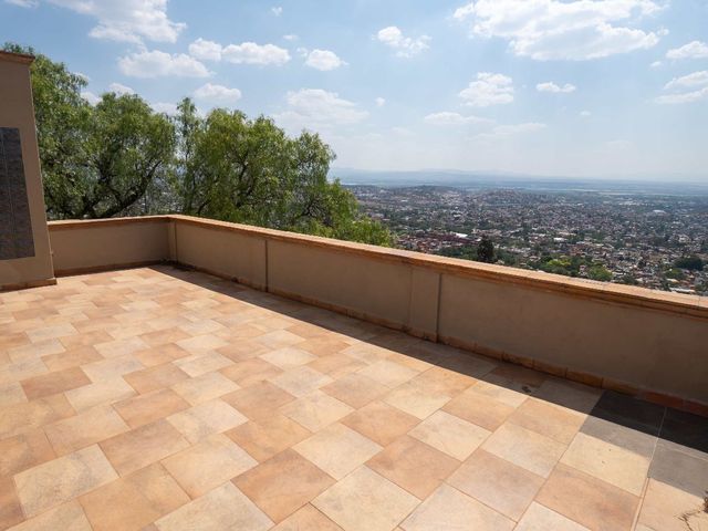 place photo 44