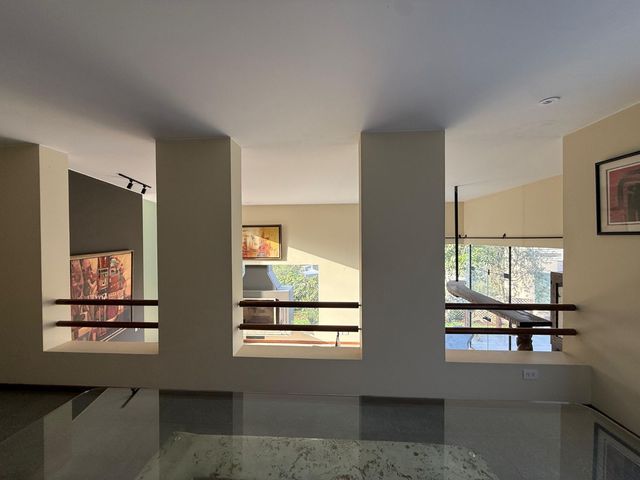 place photo 51