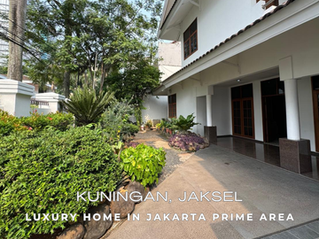 Jakarta Selatan - Air, Listrik, Fully fenced