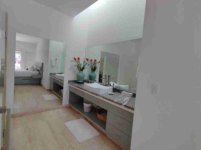 place photo 45