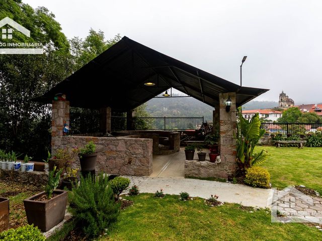 place photo 95