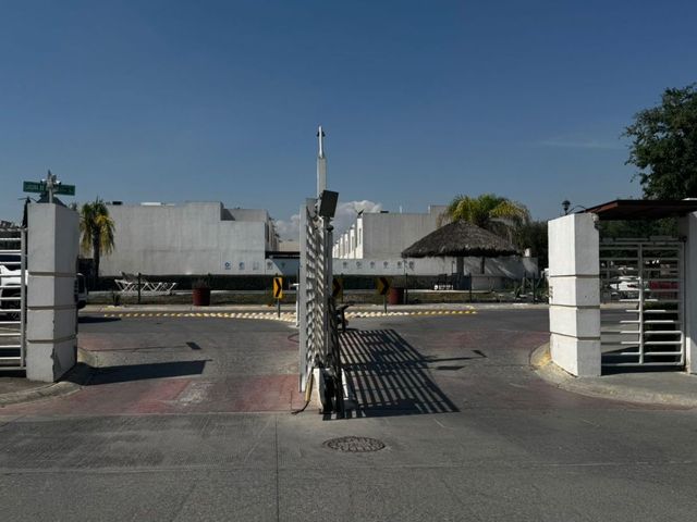 place photo 39