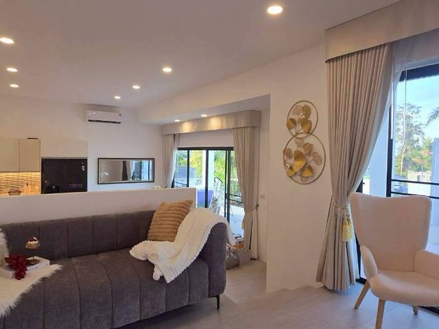 place photo 94