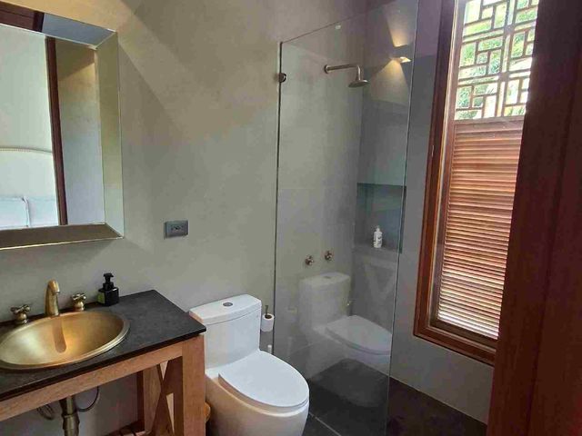 place photo 50