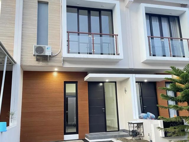 RUMAH BARU MENGANTI