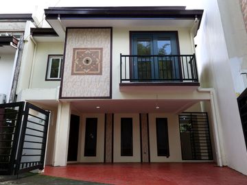 TOWNHOUSE (RFO) FOR SALE/RENT-TO-OWN- Modern 3-Storey  near Sta. Lucia Mall