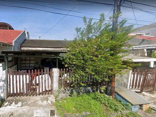 DIJUAL RUMAH KUTISARI INDAH UTARA TENGGILIS MEJOYO SURABAYA RON.A743