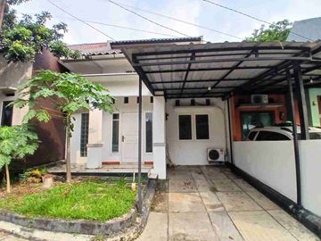 Jawa, PIDIE, Aceh, Indonesia - Secure parking