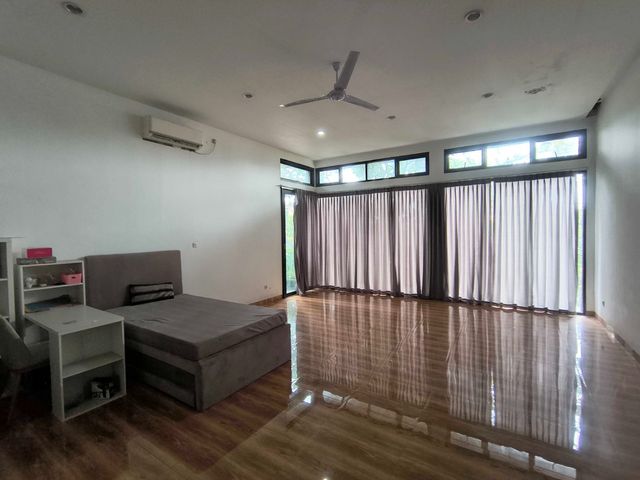 place photo 68