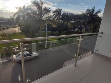 place photo 18