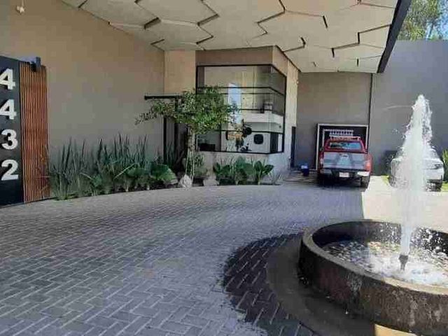place photo 30