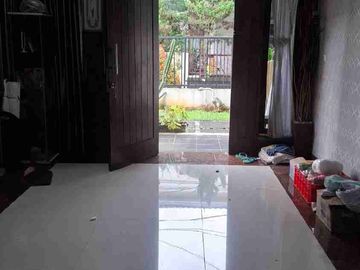 Jawa, PIDIE, Aceh, Indonesia - Garasi