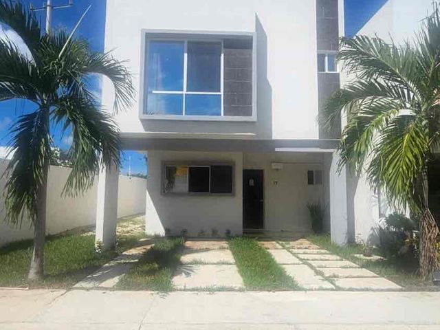 place photo 23