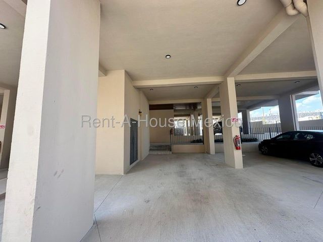 place photo 50