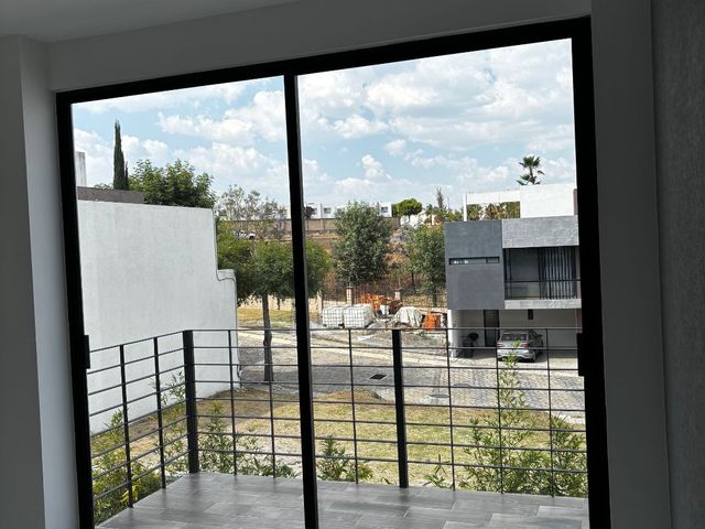 place photo 49