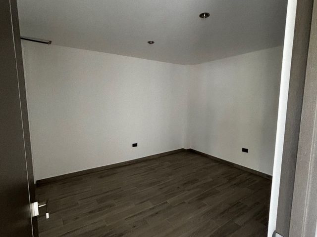 place photo 63