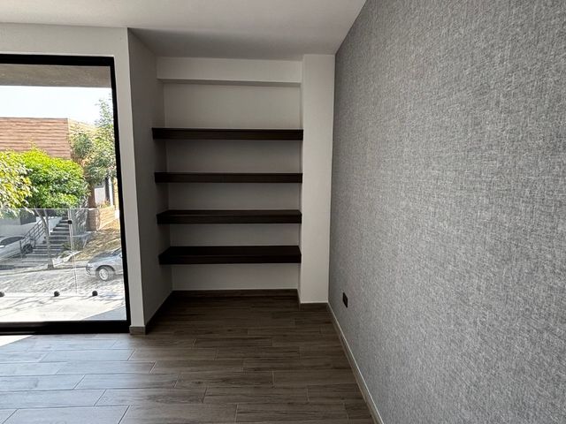 place photo 44