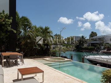 place photo 37