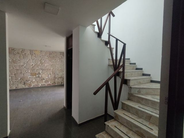 place photo 48