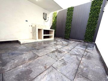 place photo 38
