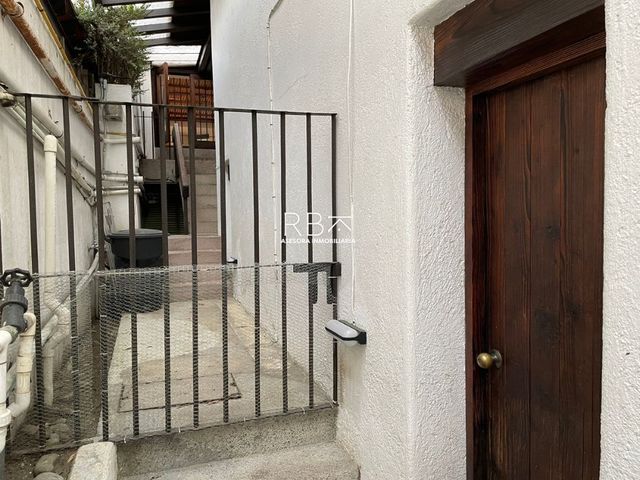 place photo 48