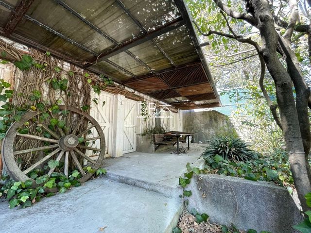 place photo 49