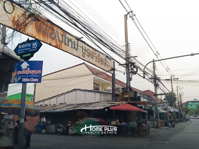 place photo 18
