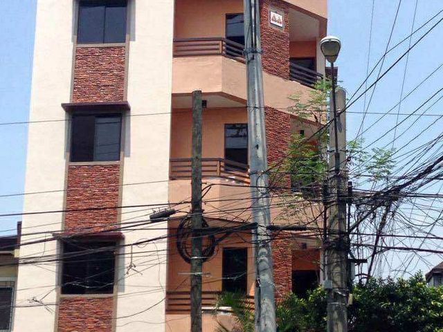 For Sale! 5 Bedrooms in 4 Storey House, City of Manila