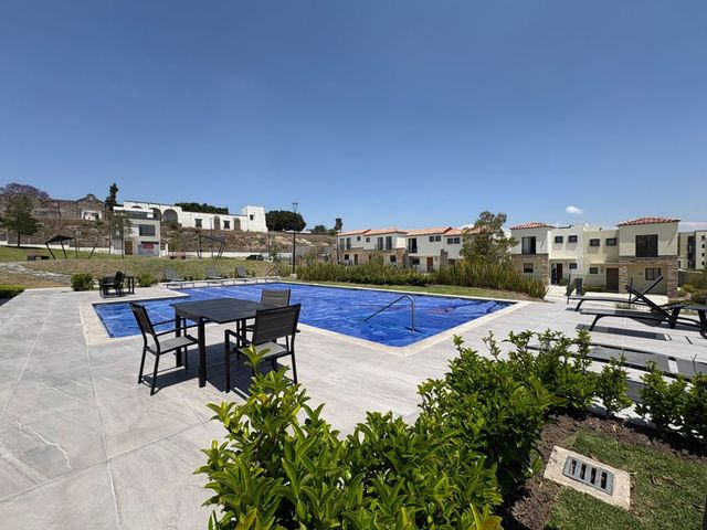place photo 51
