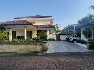 Jakarta Selatan - AC, Air, Hot water, Outdoor entertaining area