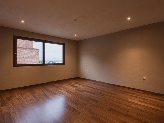 place photo 56