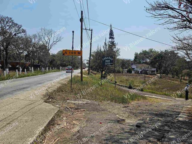 place photo 23