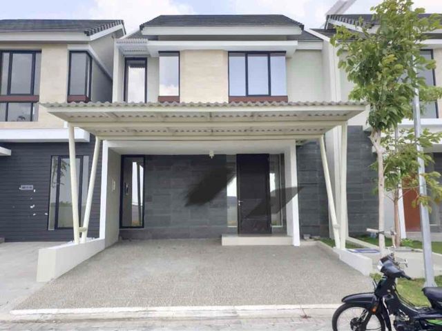 jual rumah 2 lantai 1,6M an aja Northwest ya code:MM