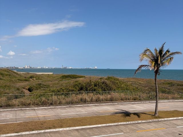 place photo 36