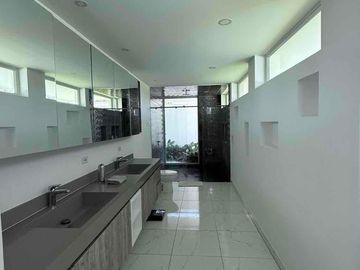place photo 54
