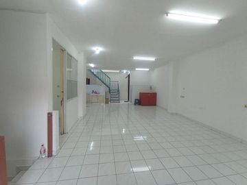 place photo 26