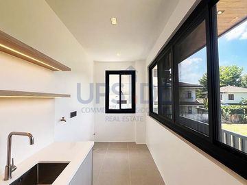 place photo 65