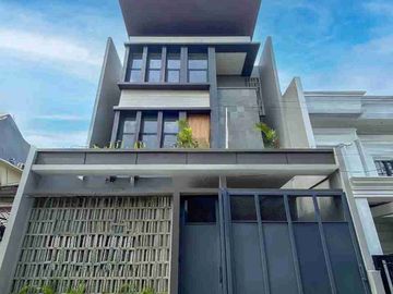 Jakarta Selatan - AC, Balkon, Rumah jaga