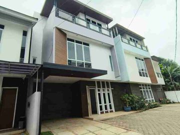 Jawa, PIDIE, Aceh, Indonesia - Keamanan 24 jam
