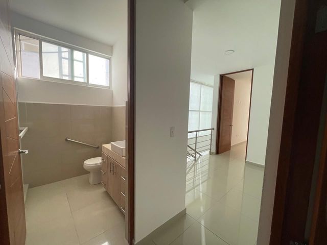 place photo 43