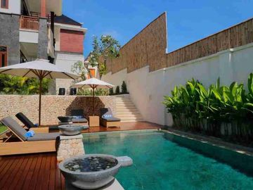 Villa dijual di Ungasan - AC, Balkon, Lemari pakaian bawaan