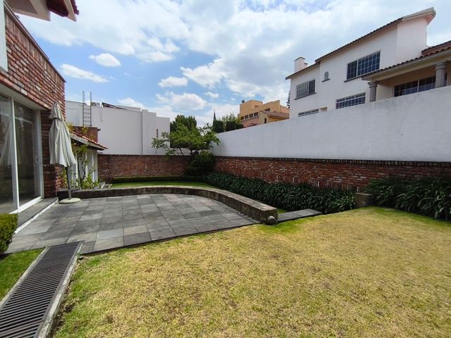 place photo 56
