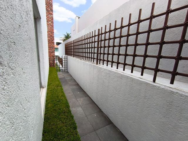 place photo 51