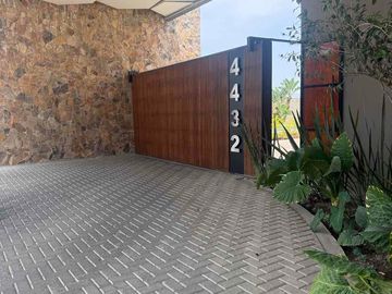 place photo 35