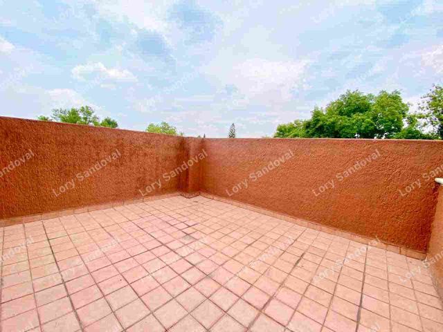 place photo 32