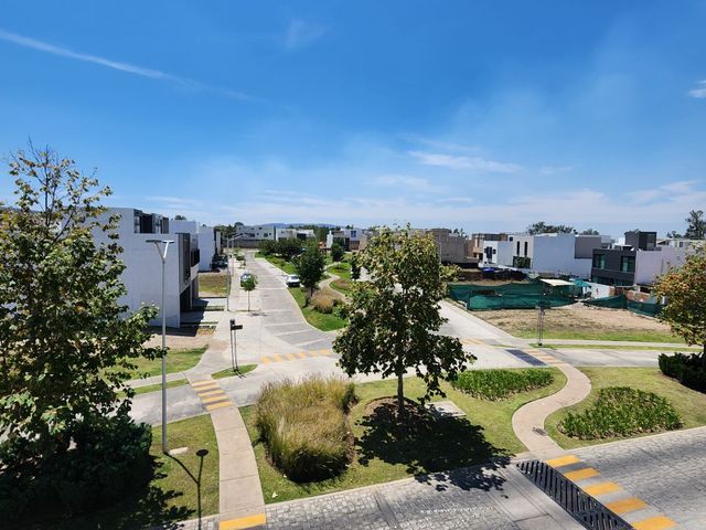place photo 38