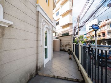 place photo 23